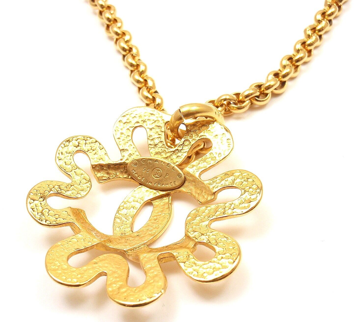 Chanel Resin Clover Pendant Necklace Yellow Gold Tone 25